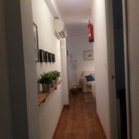 Apartment Triana To Sevilla Exteriör bild